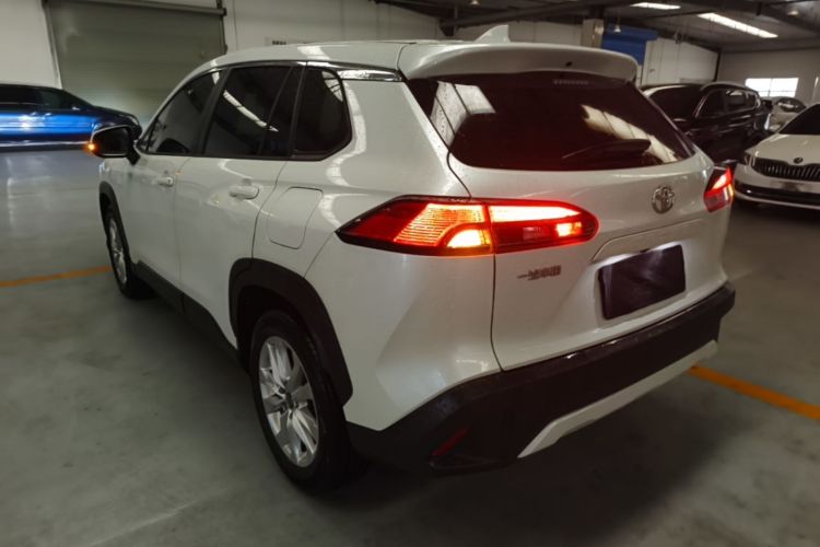 Toyota Corolla Cross 2022 #5 Toyota Corolla Cross 2022 car image #5