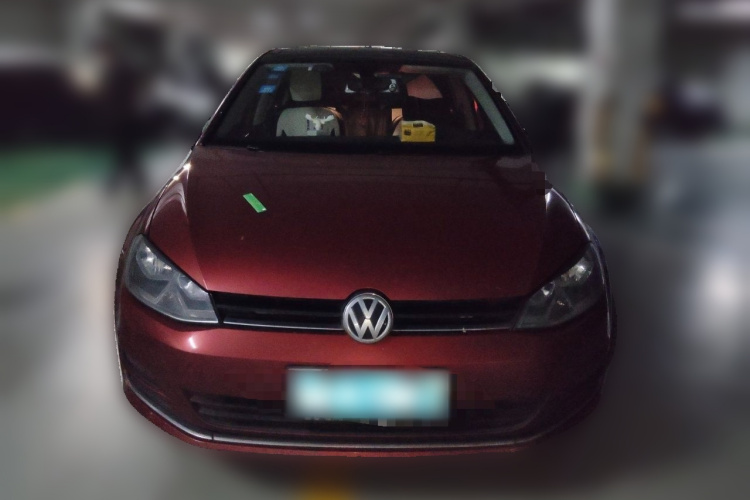 Volkswagen Golf 2017 car image #3