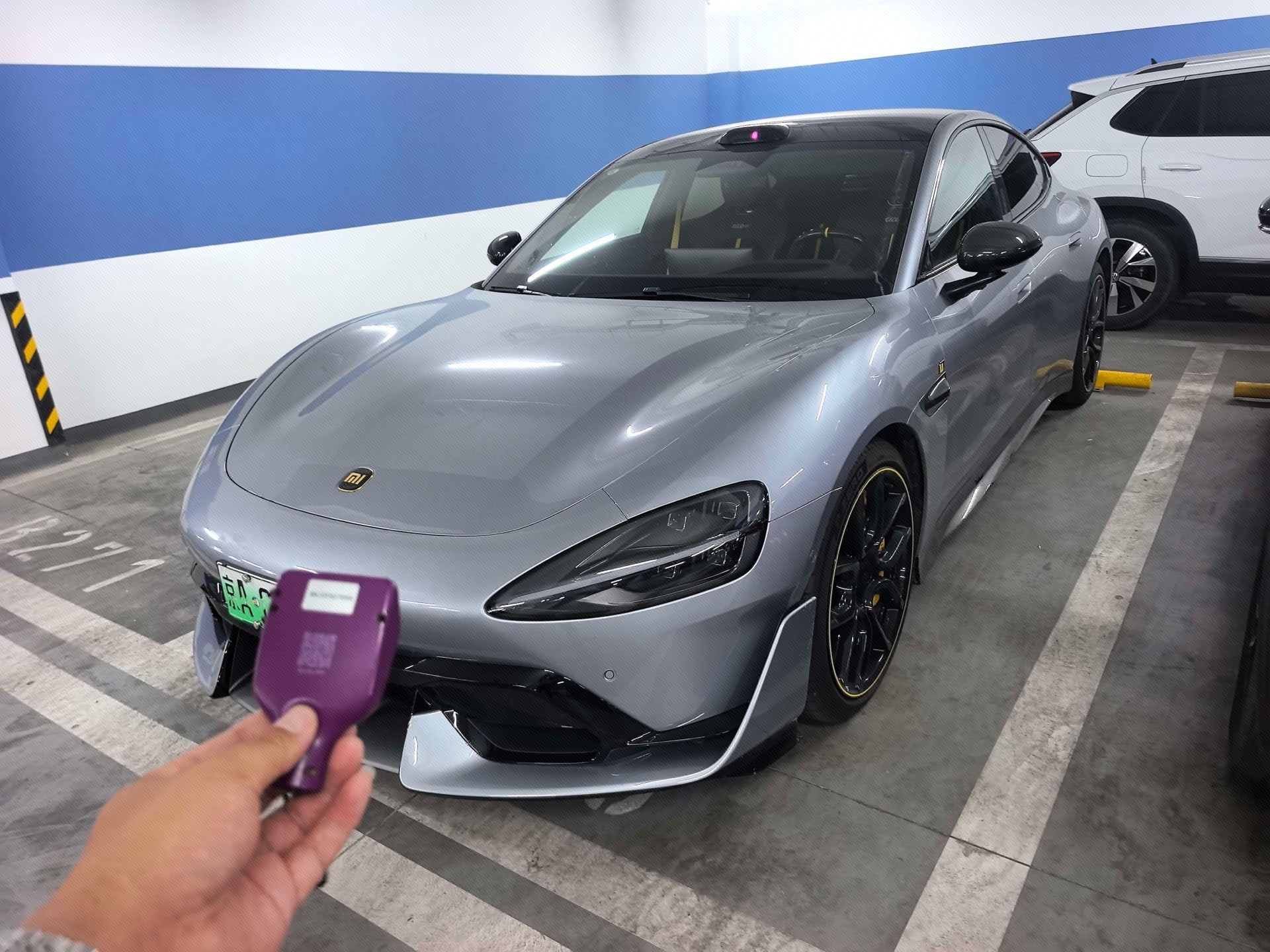 MI SU7 Ultra 2025 MI SU7 Ultra 2025 car image