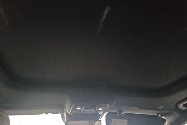 BYD Han 2023 car image #18