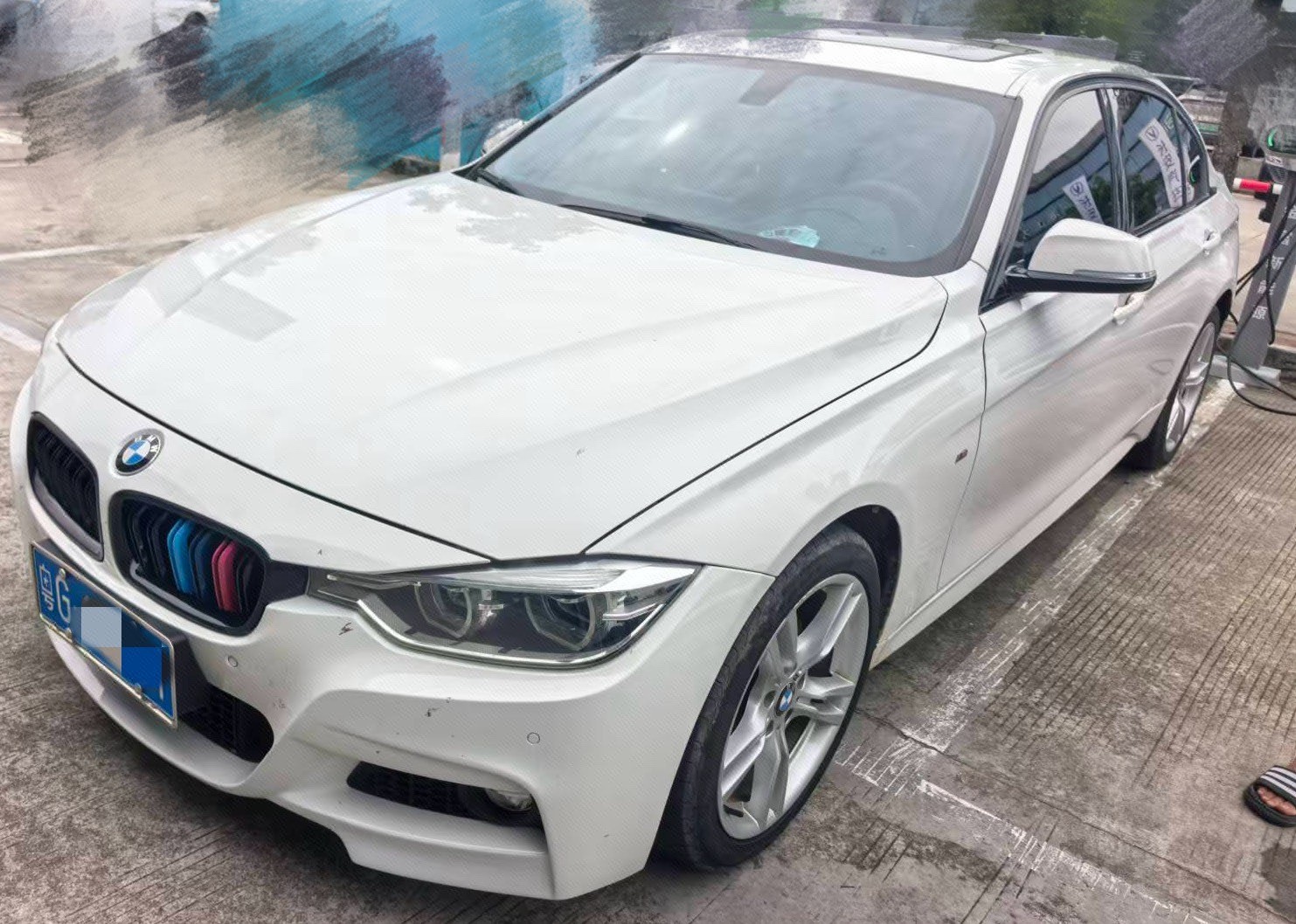BMW 3 Series 2018 car image 