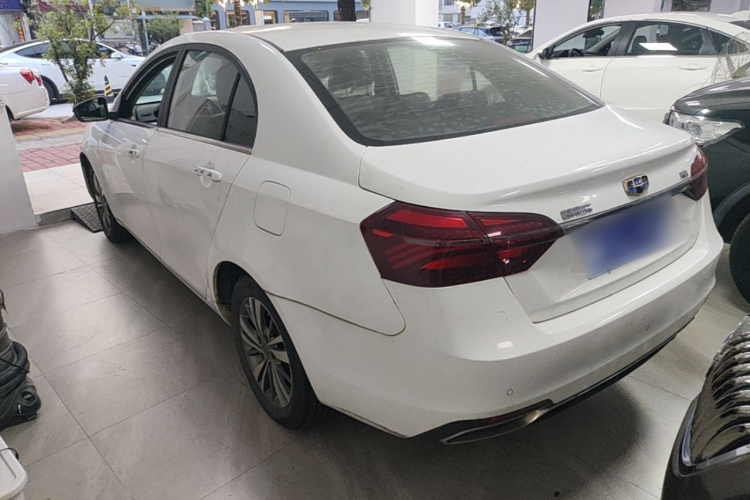 GEELY Emgrand 2019 car image #5
