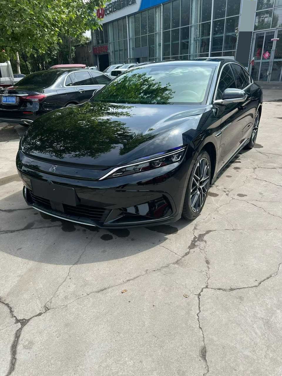 BYD Han 2025 car image 