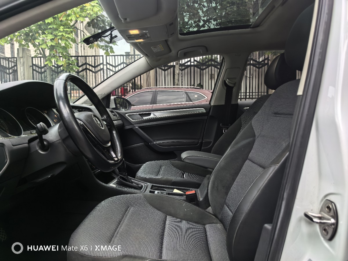 Volkswagen Golf 2019 #4 Volkswagen Golf 2019 car image #4