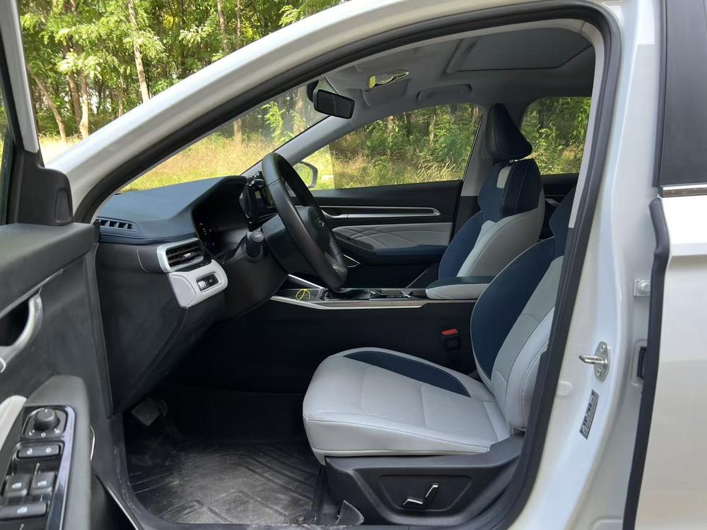 GEELY Emgrand 2022 #9 GEELY Emgrand 2022 imagen de coche #9