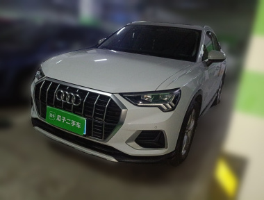 Audi Q3 2022 Audi Q3 2022 car image