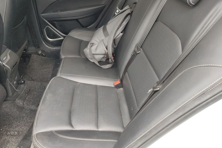 GEELY Emgrand 2022 #19 GEELY Emgrand 2022 car image #19