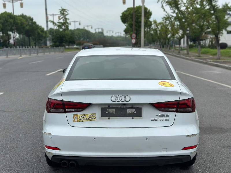Audi A3 2016 car image #8