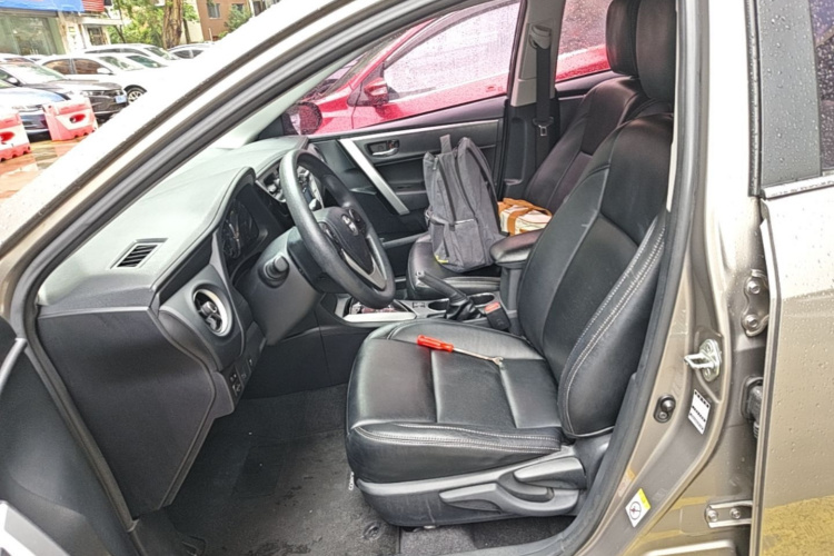 Toyota Corolla 2017 #16 Toyota Corolla 2017 car image #16
