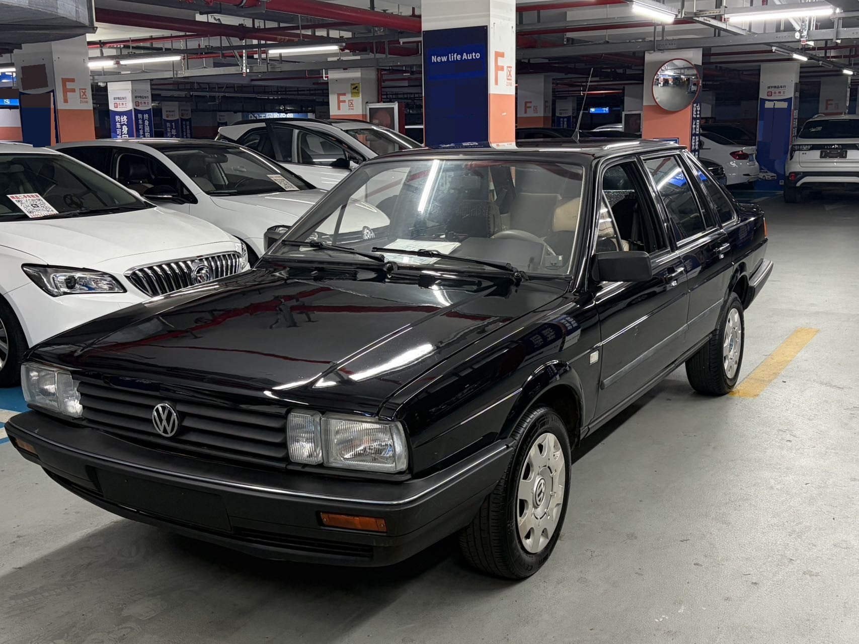 Volkswagen Santana Classic 2010 car image 