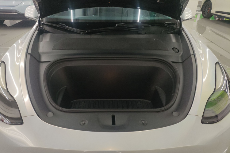 Tesla Model Y 2021 #20 Tesla Model Y 2021 immagine di auto #20