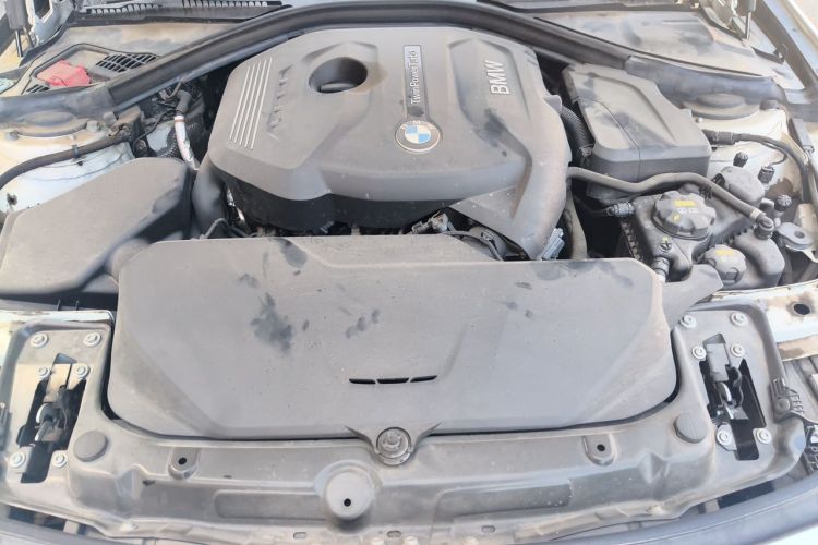 BMW 3 Series 2018 #18 BMW 3 Series 2018 car image #18