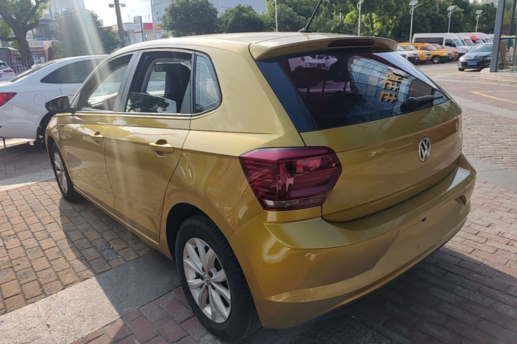 Volkswagen Polo 2019 car image #7