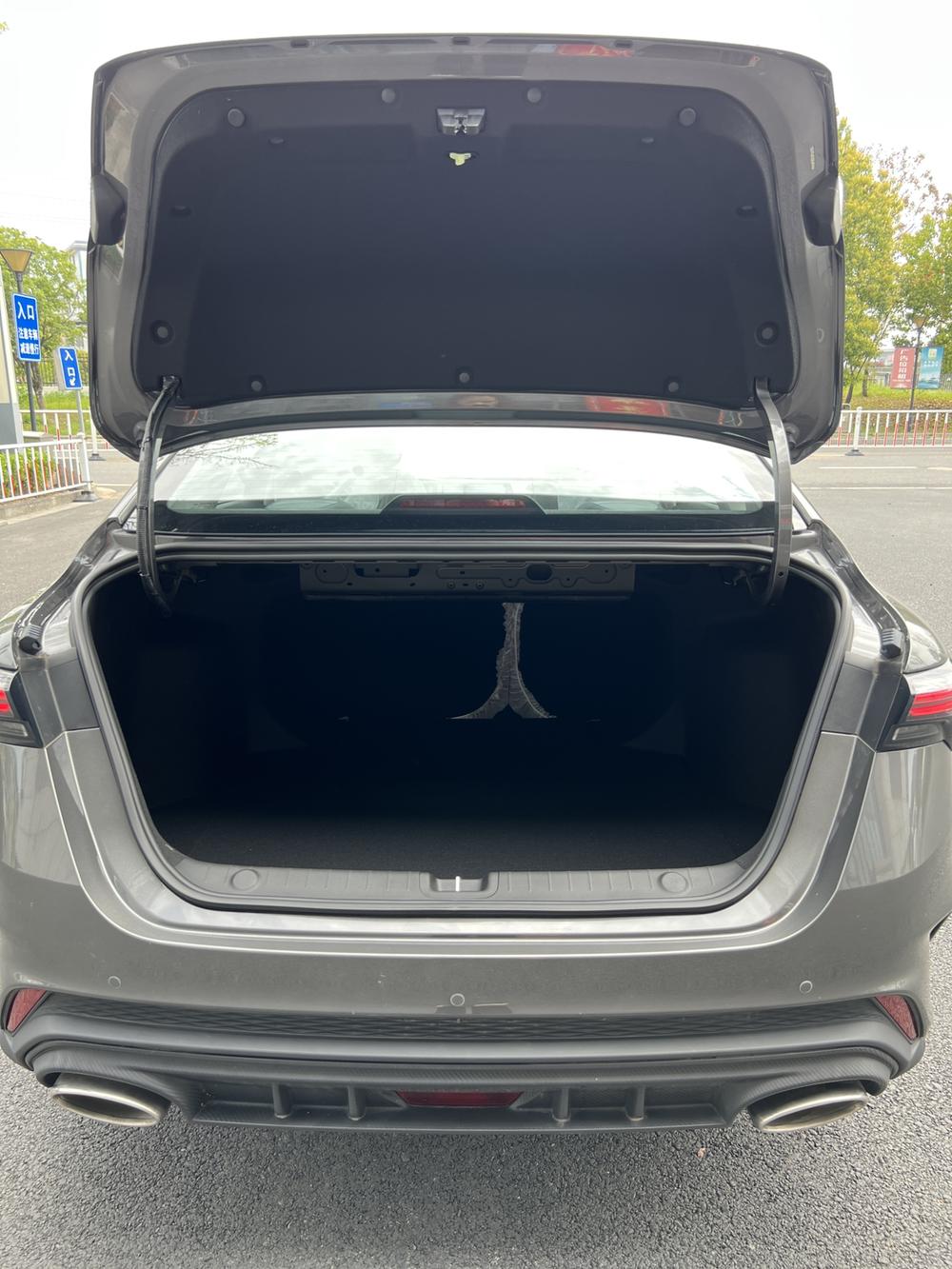 GEELY Binray 2026 #10 GEELY Binray 2026 صورة سيارة #10