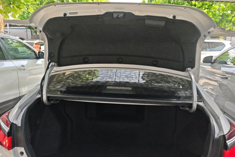 Toyota Corolla 2019 #22 Toyota Corolla 2019 car image #22