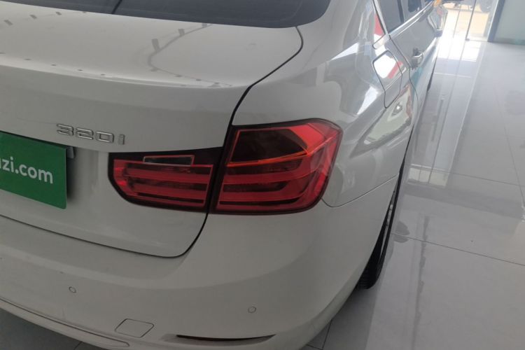 BMW 3 Series 2015 car image #8