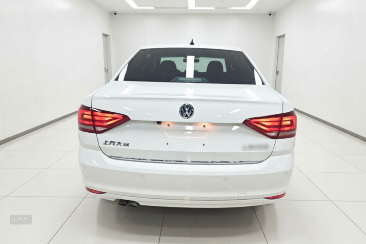 Volkswagen Lavida 2018 car image #6