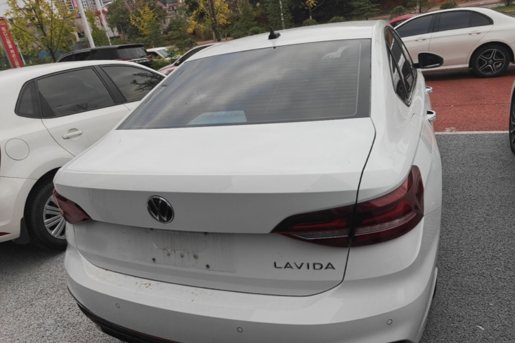 Volkswagen Lavida 2023 immagine di auto #6