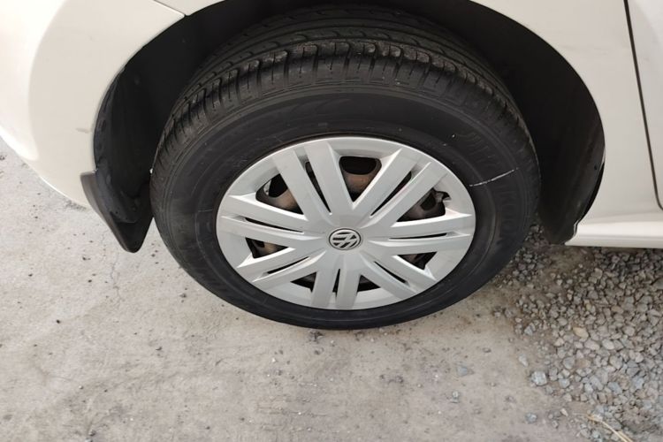 Volkswagen Polo 2019 car image #10