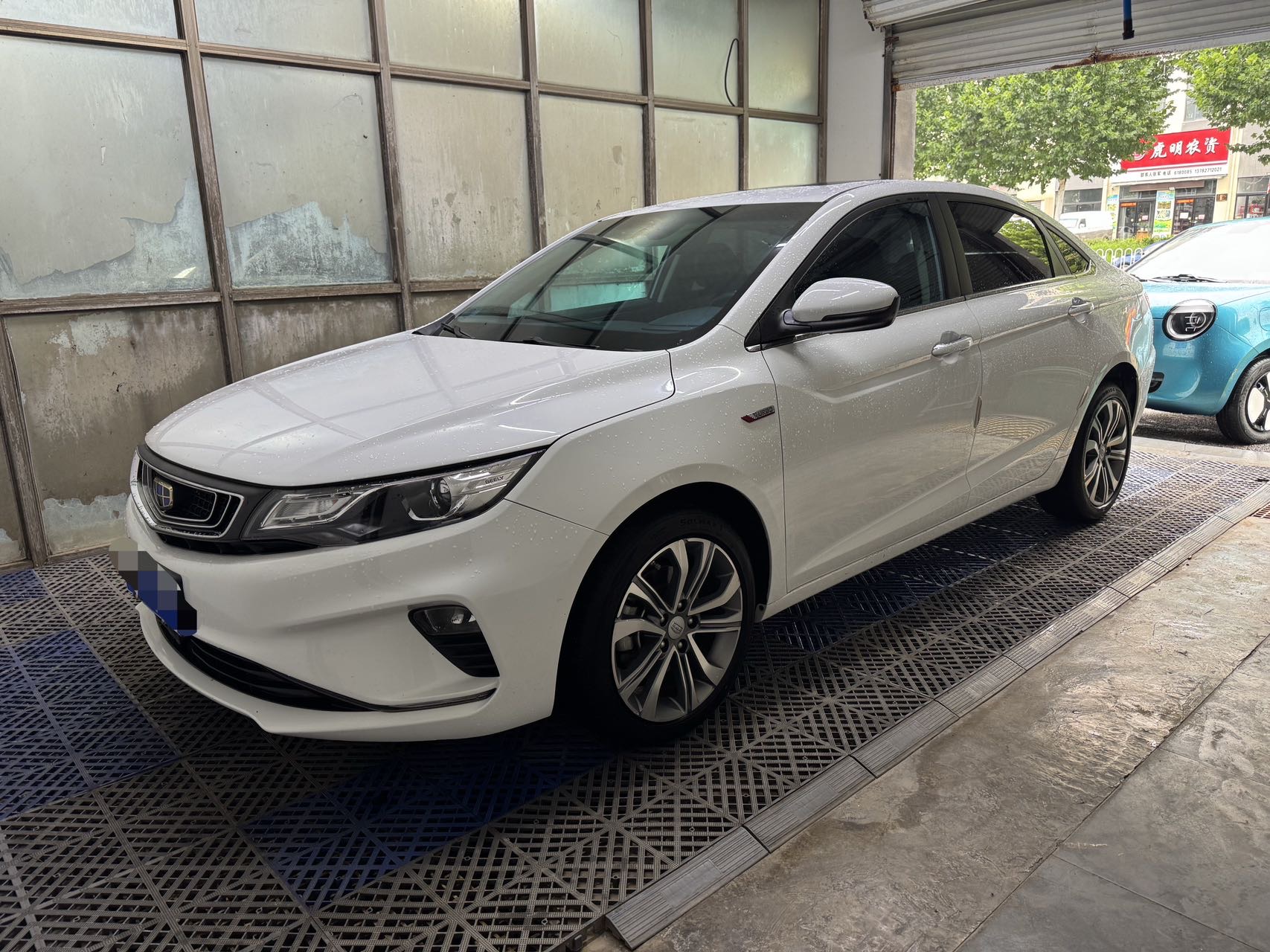 GEELY Emgrand GL 2018 GEELY Emgrand GL 2018 car image