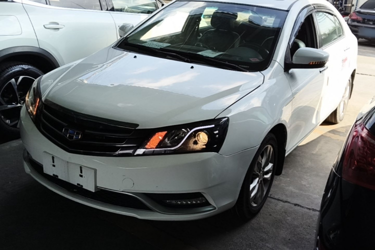 GEELY Emgrand 2016 car image #2