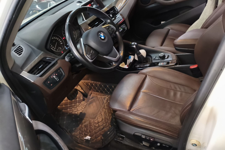 BMW X1 2018 #15 BMW X1 2018 car image #15