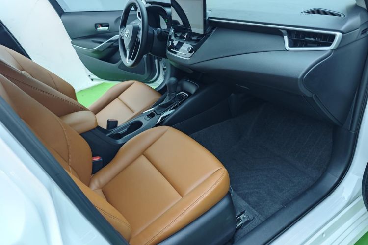 Toyota Corolla 2024 car image #14