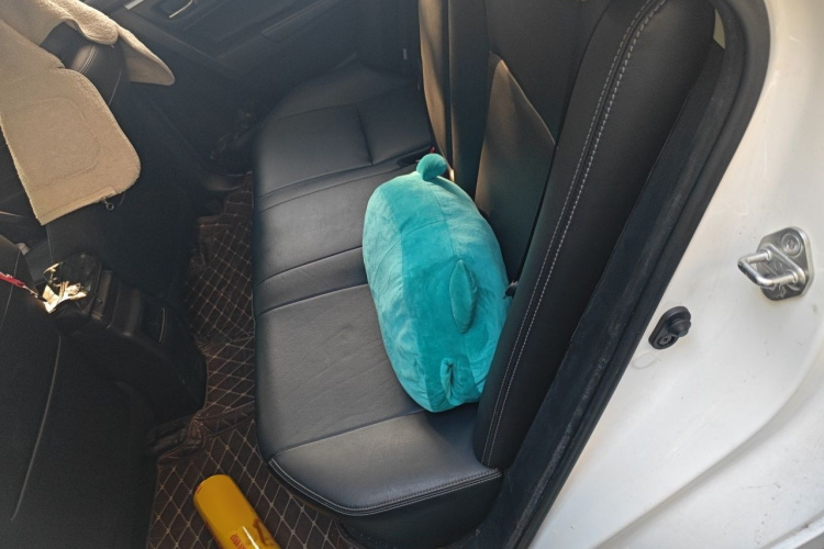 Toyota Corolla 2018 car image #10