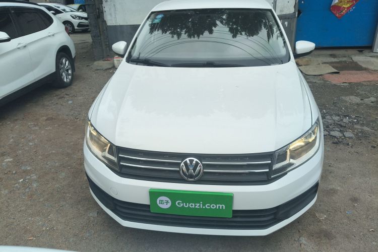 Volkswagen Santana 2019 car image #3