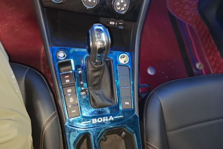 Volkswagen Bora 2024 car image #14