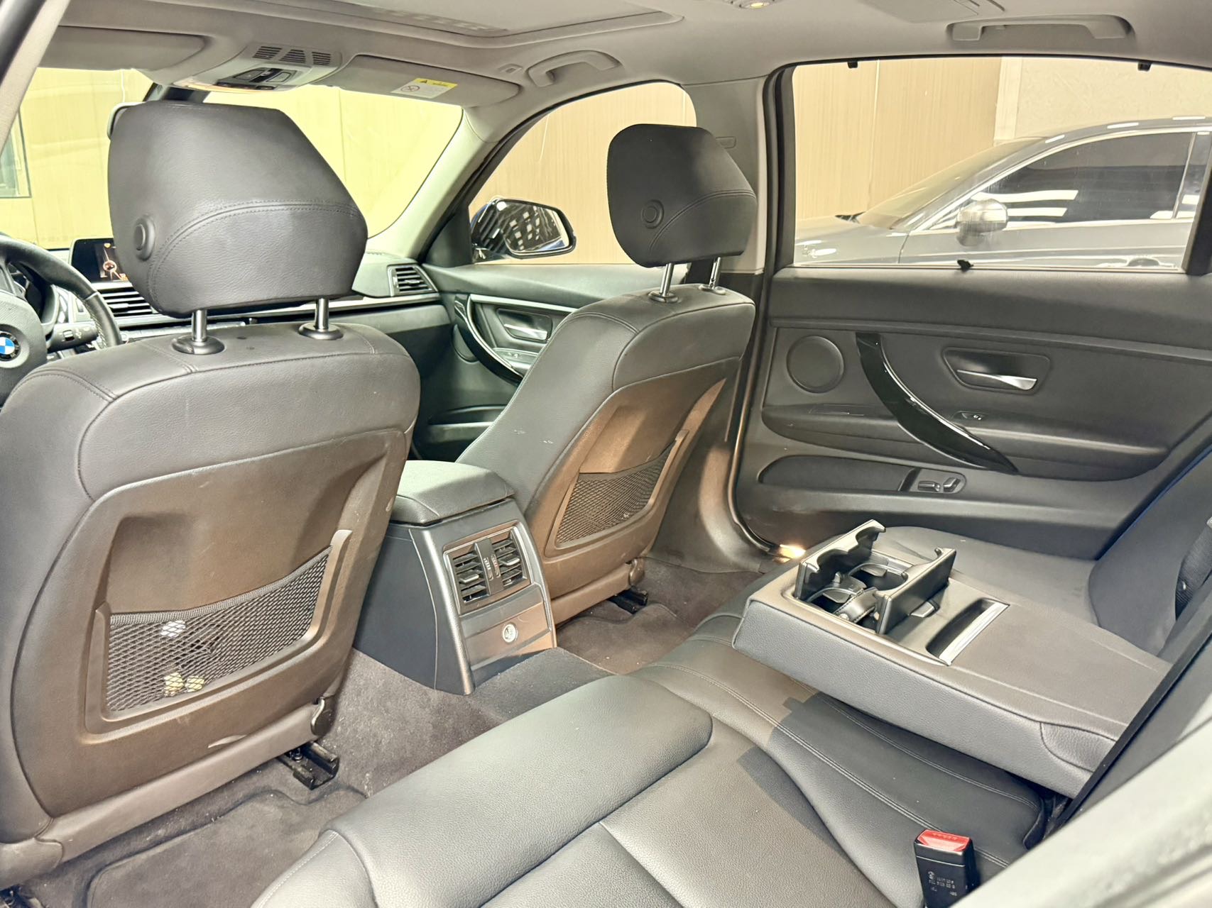 BMW 3 Series 2016 immagine di auto #5