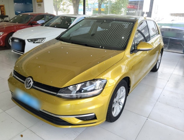 Volkswagen Golf 2018 car image 