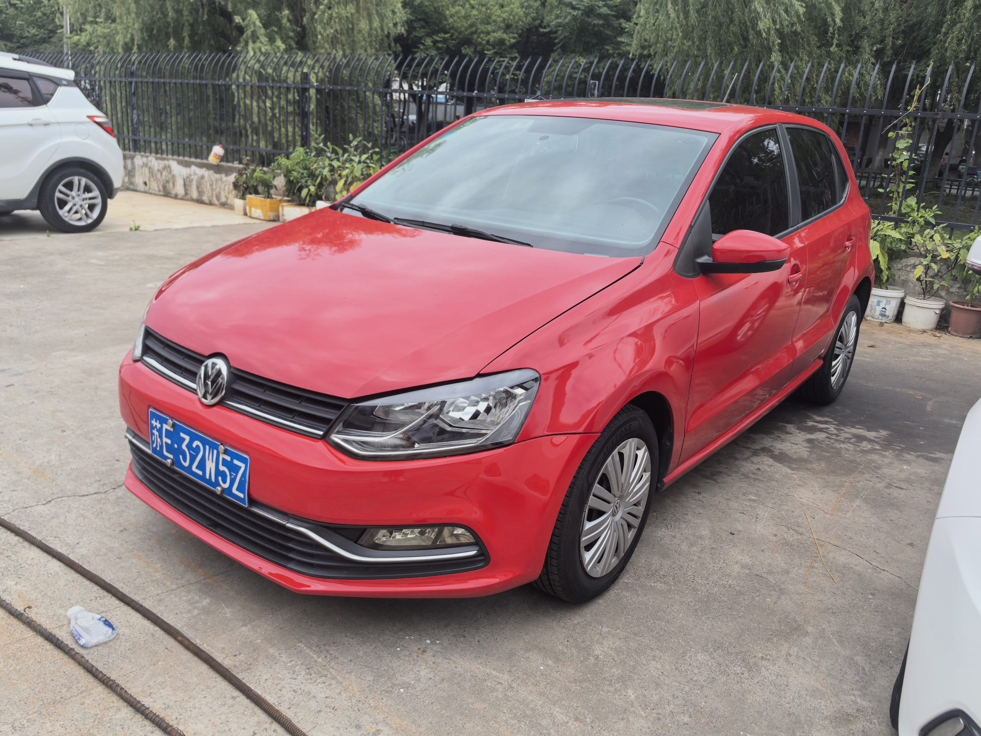 Volkswagen Polo 2019 Volkswagen Polo 2019 car image