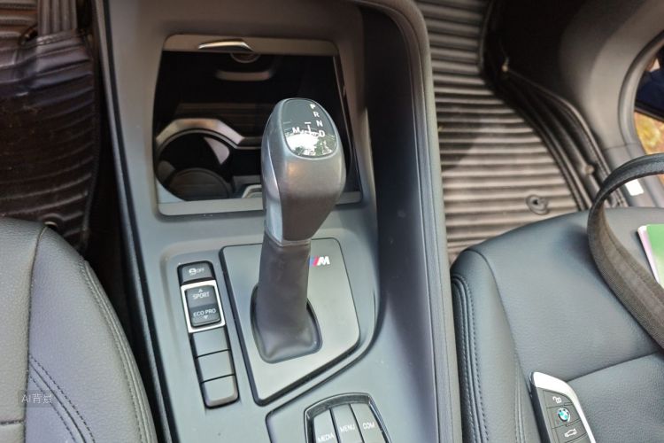 BMW X1 2019 #16 BMW X1 2019 car image #16