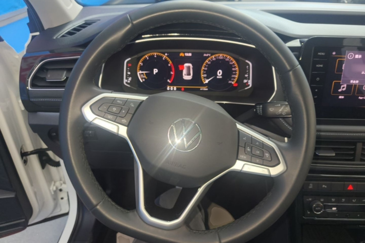 Volkswagen Tharu 2025 #11 Volkswagen Tharu 2025 صورة سيارة #11