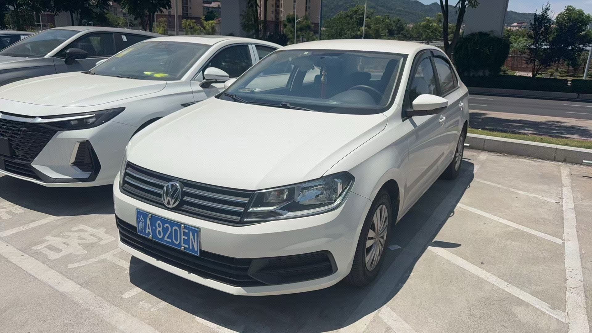 Volkswagen Santana 2019 car image 
