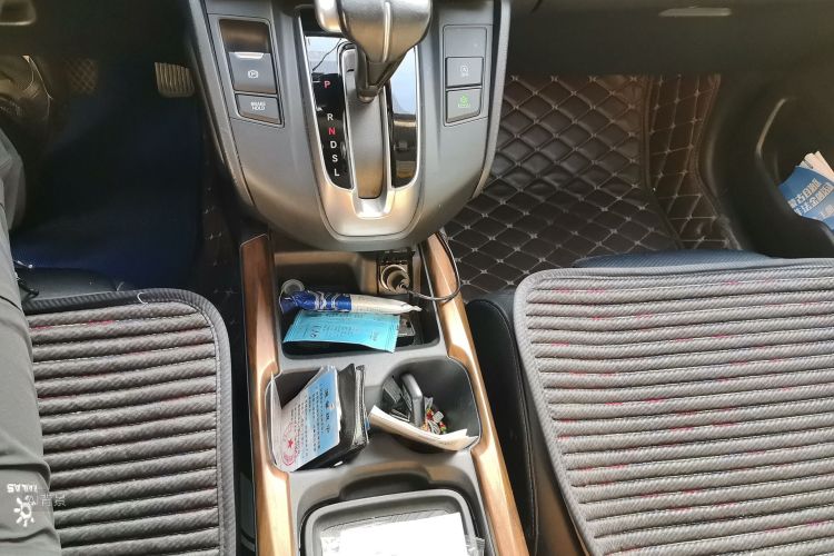 Honda CR-V 2019 car image #16