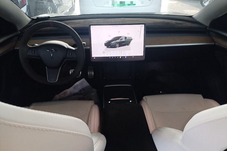 Tesla Model 3 2022 car image #10