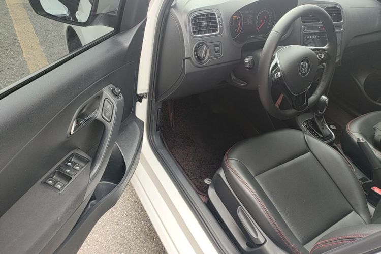 Volkswagen Polo 2019 #16 Volkswagen Polo 2019 car image #16