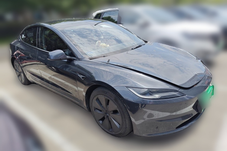 Tesla Model 3 2024 #4 Tesla Model 3 2024 car image #4
