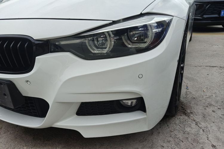 BMW 3 Series 2019 #23 BMW 3 Series 2019 car image #23