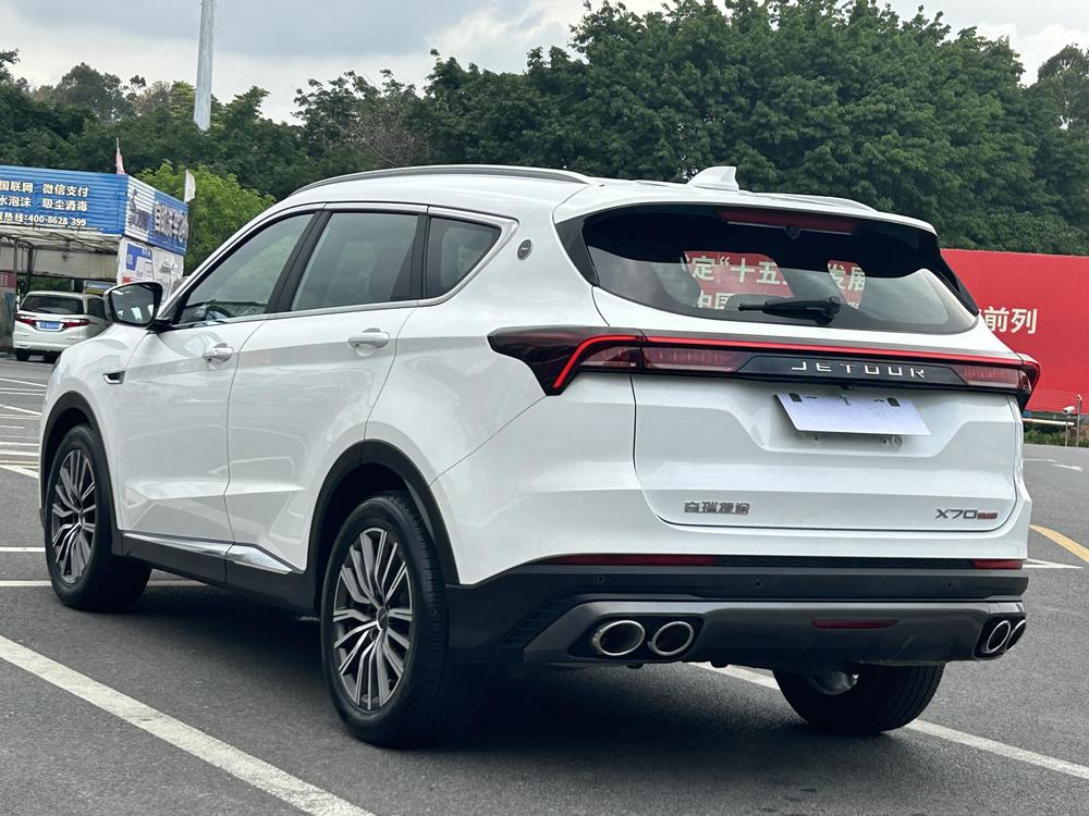 Jetour X70 PLUS 2024 car image #5