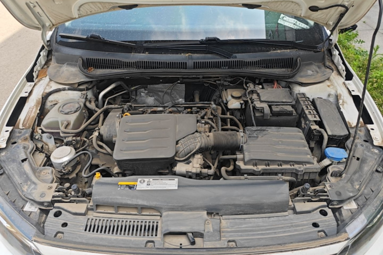 Volkswagen Polo 2020 car image #22