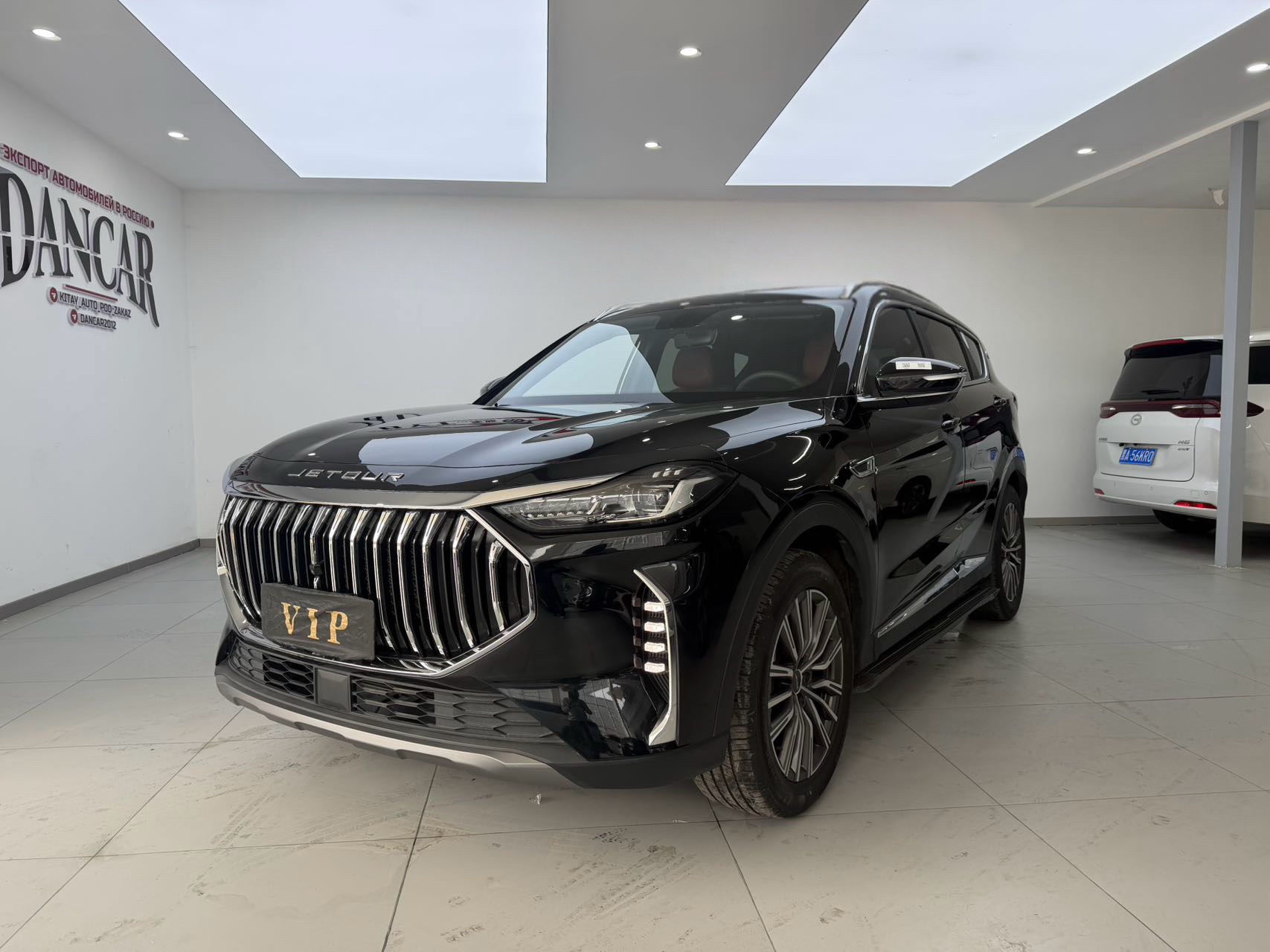 Jetour X70 PLUS 2023 car image 