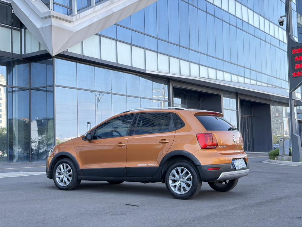 Volkswagen Polo 2016 #4 Volkswagen Polo 2016 car image #4