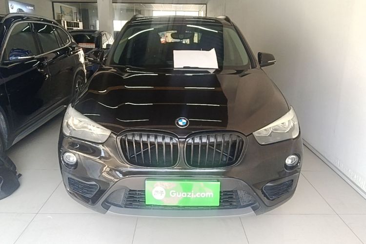 BMW X1 2018 #3 BMW X1 2018 car image #3
