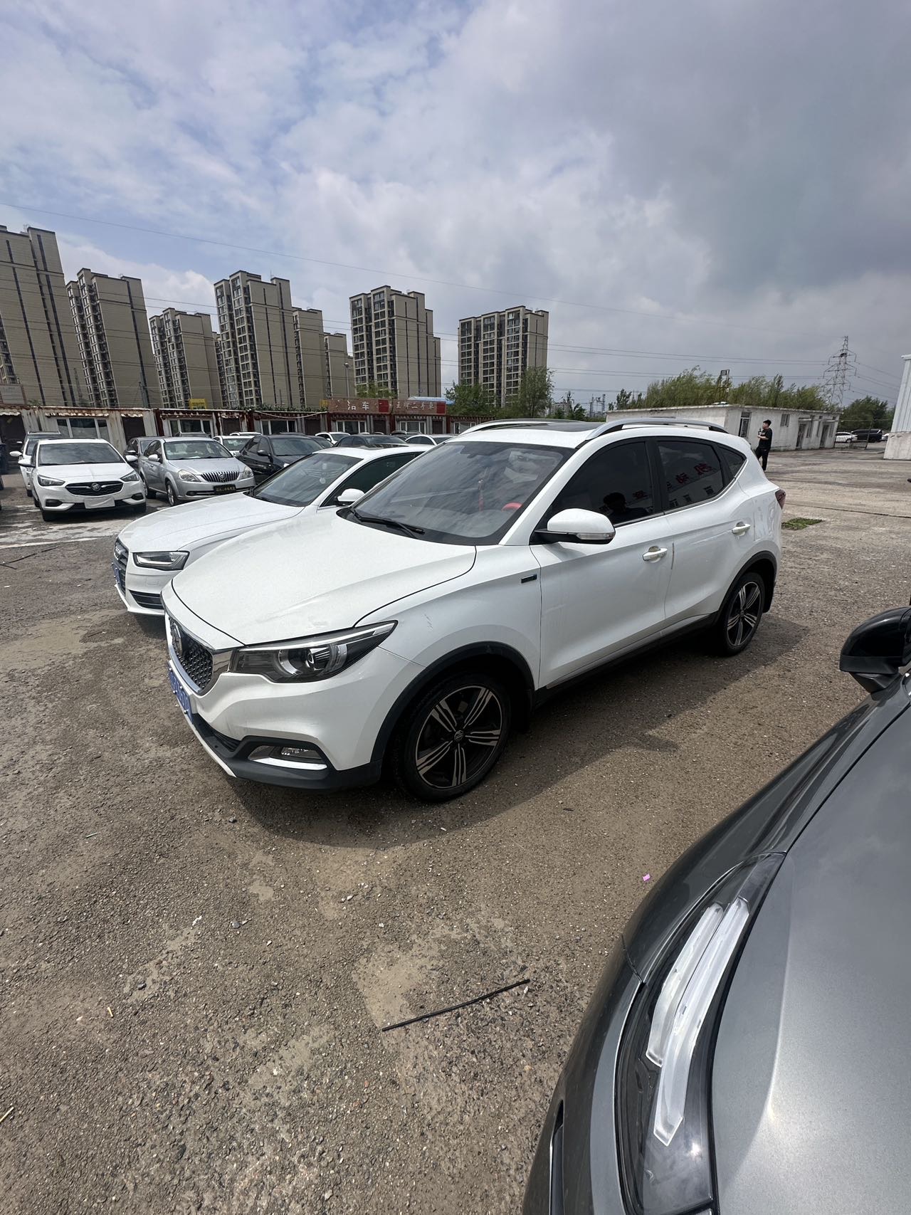 MG ZS 2018 MG ZS 2018 car image