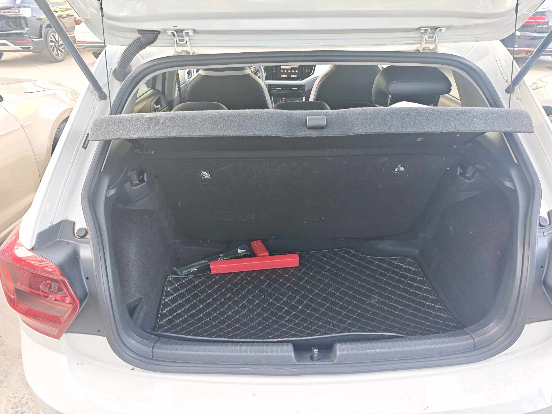 Volkswagen Polo 2021 car image #5