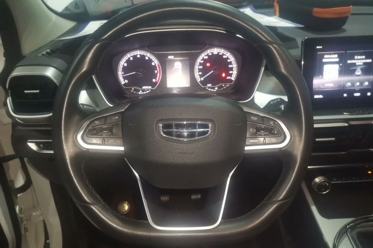 GEELY Coolray 2021 #15 GEELY Coolray 2021 car image #15