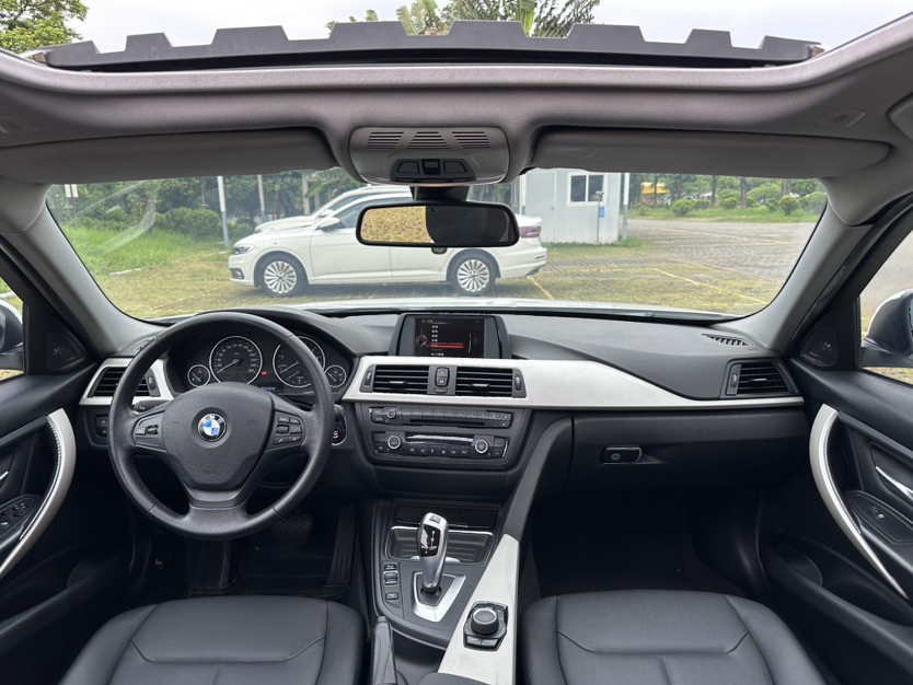 BMW 3 Series 2015 #5 BMW 3 Series 2015 car image #5